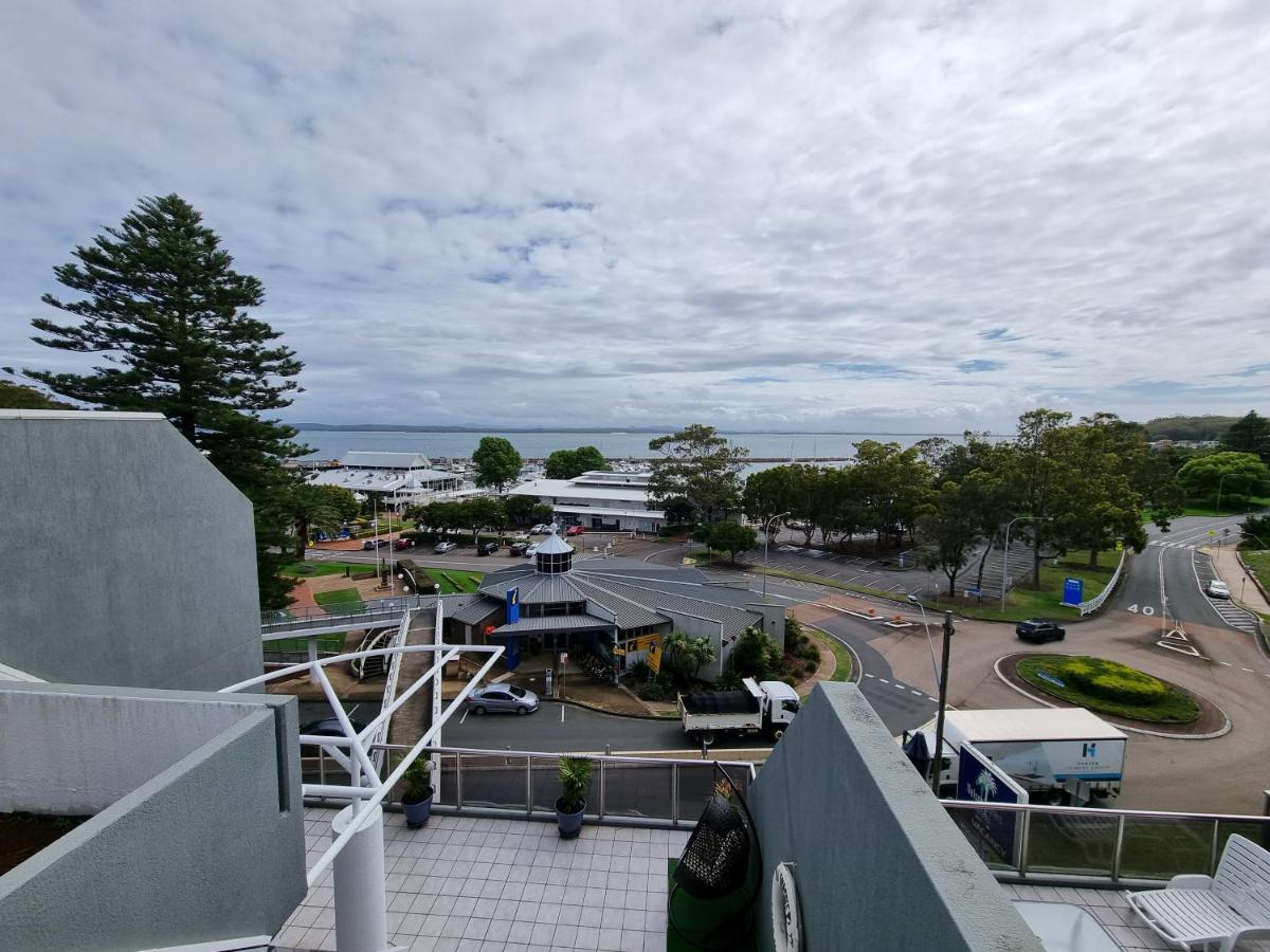 Nelson Towers Motel & Apartments Nelson Bay Exterior photo