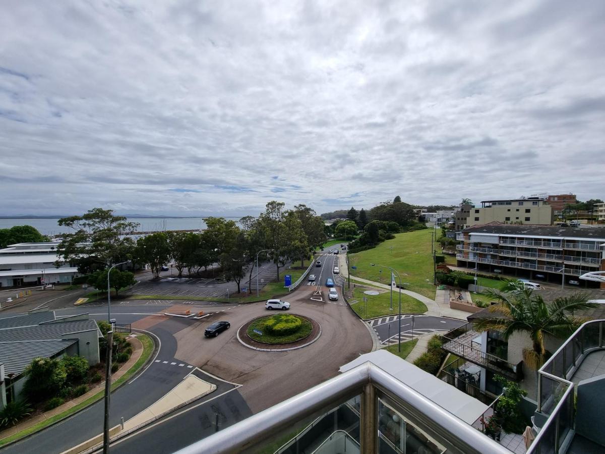 Nelson Towers Motel & Apartments Nelson Bay Exterior photo