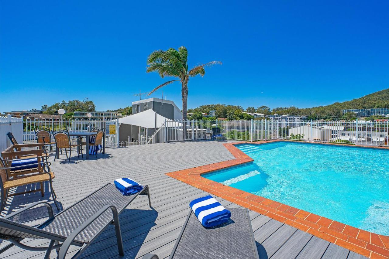 Nelson Towers Motel & Apartments Nelson Bay Exterior photo