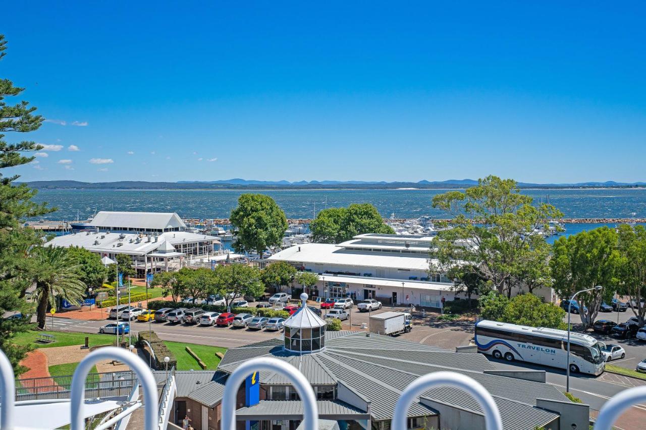 Nelson Towers Motel & Apartments Nelson Bay Exterior photo